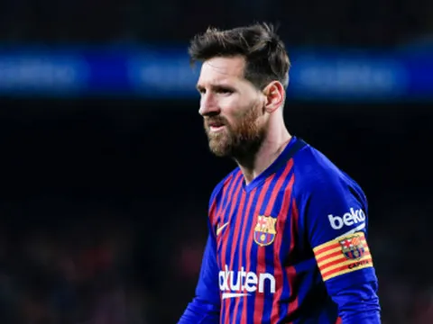 5 điểm nhấn Barca 2-0 Villarreal: Suarez chấn thương, thế lại hay; Messi 'đen đủi'