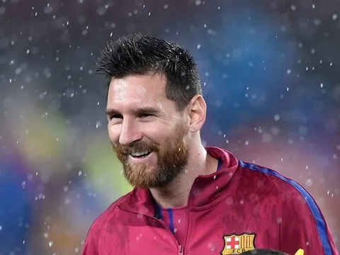 5 điểm nhấn Barca – Olympiacos: Phát hiện cầu thủ thứ 13 của Barca, 100 bàn cho Messi