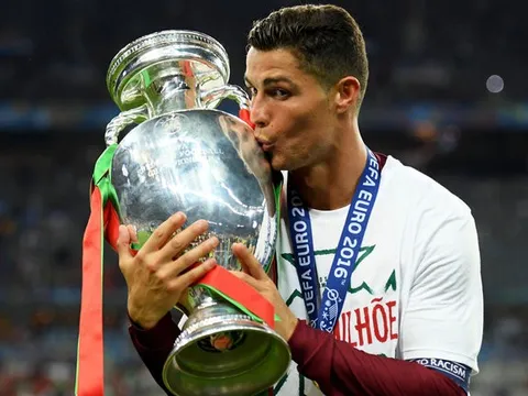 5 điểm nhấn Italia 0-0 Bồ Đào Nha: 'Quái kiệt' trở lại; Lịch sử chờ Ronaldo