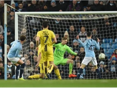 5 điểm nhấn Man City 9-0 Burton: Giá trị của đồng tiền, siêu kỉ lục chào đón Pep và Jesus