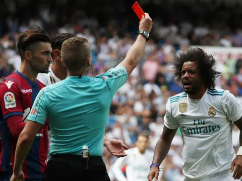 5 điểm nhấn Real 1-1 Levante: Lúc cực thịnh cũng là lúc khởi suy?