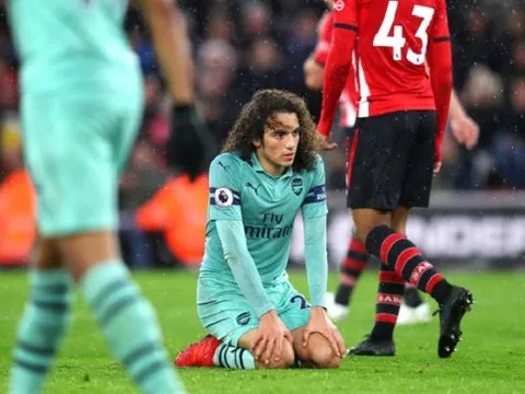 5 điểm nhấn Southampton 3-2 Arsenal: Hàng thủ tan nát, Niềm tin rụng lác đác