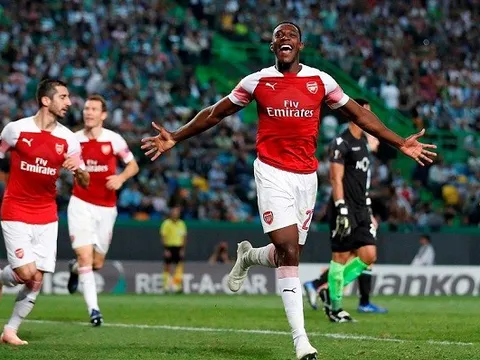 5 điểm nhấn Sporting Lisbon 0-1 Arsenal: Sự thực dụng của Emery, Điểm 10 cho Welbeck
