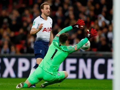 5 điểm nhấn Tottenham 1-0 Chelsea: 'Trò hề' từ VAR?; Chelsea 'gãy' cánh trái
