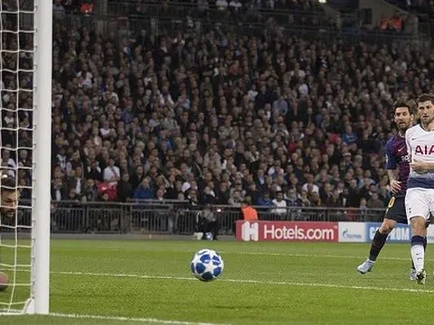 5 điểm nhấn Tottenham 2-4 Barca: Messi suýt có poker, Cánh én đơn độc Harry Kane
