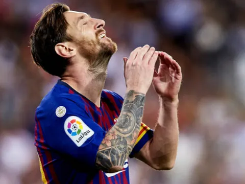 5 điểm nhấn Valencia 1-1 Barcelona: Barca tệ hơn cả Man Utd