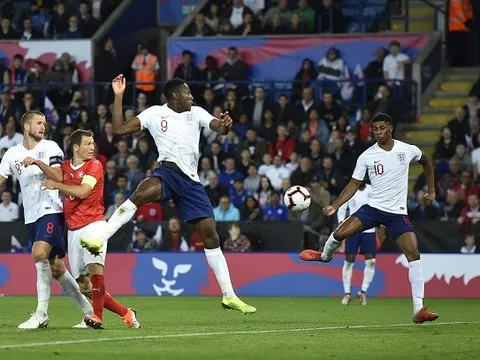 5 điều đọng lại sau loạt đấu của Tam sư: Rashford thăng hoa, Luke Shaw gặp vận đen