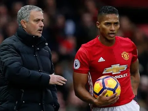 5 hậu vệ phải xuất sắc nhất Premier League hiện tại: Trò cưng của Mourinho thứ mấy?