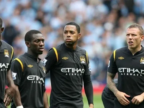5 ngôi sao bạn không nghĩ đã từng chơi bóng tại Man City