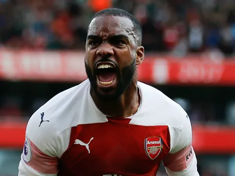 '50 bàn của Aubameyang và Lacazette cũng chẳng cứu được Arsenal'