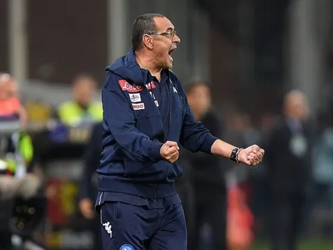 "50 sắc thái" của Sarri trong ngày Napoli "hút chết" trước Genoa