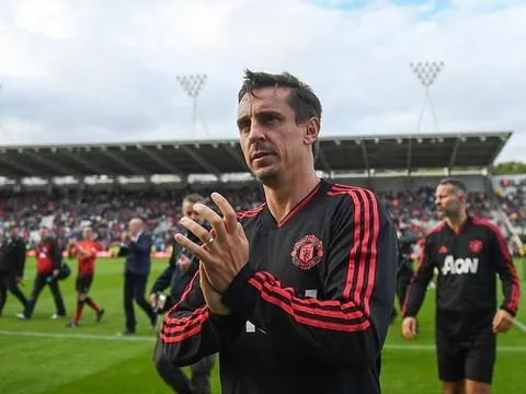 Pogba có nhớ 14 lời khuyên vàng ngọc của Neville được treo ở học viện Man Utd?