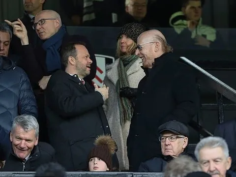 Giới chủ Man Utd phản ứng thế nào với Solskjaer sau đại thắng Fulham?