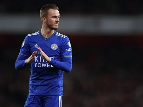 Sau trận thua Arsenal, sao Leicester bị cáo buộc xem thường fan