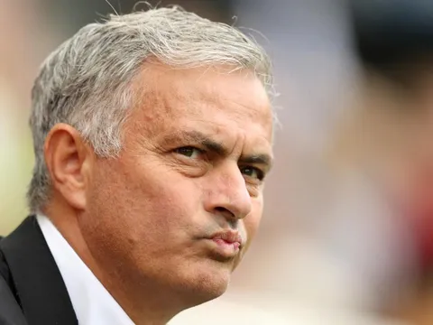 Man United cao tay, Mourinho không có cơ hội nói xấu đội bóng cũ