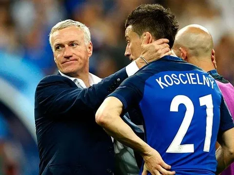 Deschamps sửng sốt với cáo buộc Koscielny nhắm về phía mình