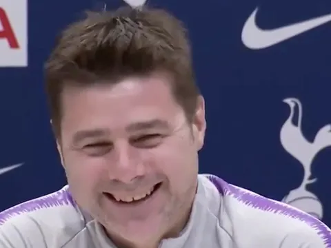 Bị cuốn vào tin đồn với Man Utd, Pochettino có phản ứng "vô giá"