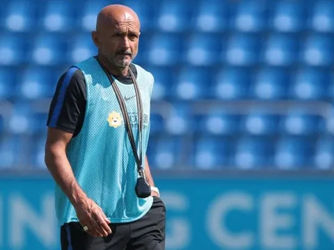 Đã rõ lí do Mourinho 'phát điên' đòi tẩn trợ lý của HLV Sarri