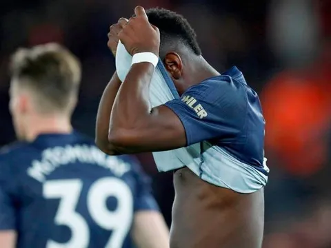 Sao Man Utd bị chỉ trích: "Cậu ấy thật ngu ngốc"