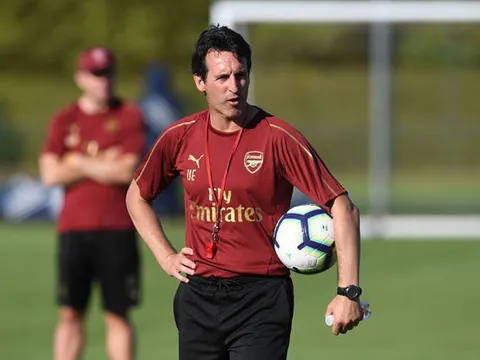 Unai Emery không quá đặc biệt, nhưng với Arsenal vậy là đủ
