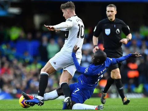 Kante gửi thông điệp gì đến Sarri qua trang chủ Chelsea?
