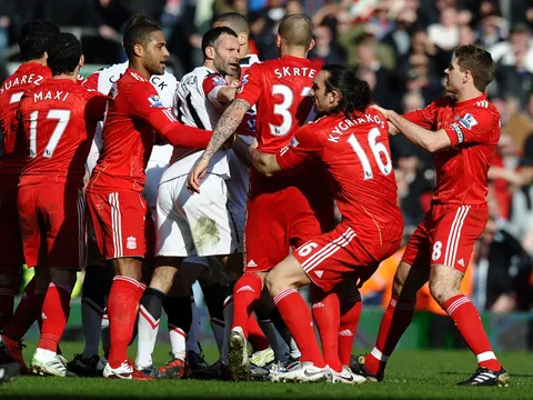 "Đã đến Liverpool là phải chuẩn bị tâm lý cho cuộc chiến với United"