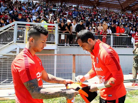 Vỡ mũi, Ramos không cùng đồng đội đến đảo Síp