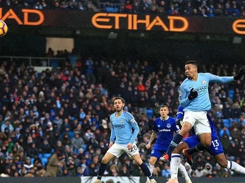 Aguero sẽ phải lo sợ khi chứng kiến màn trình diễn của cái tên này