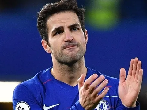 'Fabregas là huyền thoại Arsenal chứ không phải huyền thoại Chelsea'