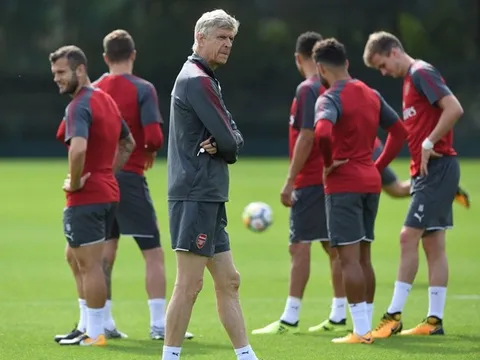 Wenger đầy âu lo trước đại chiến Liverpool