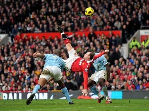8 khoảnh khắc đáng nhớ nhất trong sự nghiệp của "Pele trắng": Cú volley thần thánh