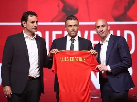 Đội hình 11 cầu thủ U21 xuất sắc nhất Bundesliga