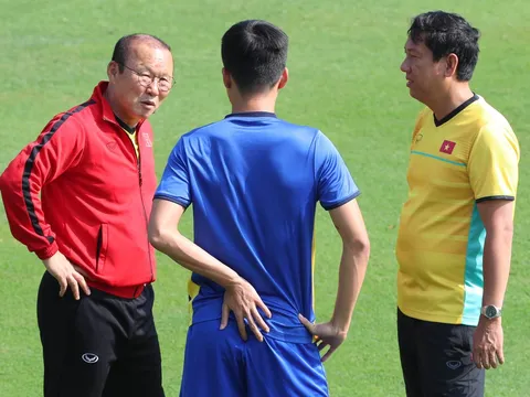 BLV Quang Huy: "HLV Park luôn có những quyết định, chiêu thức lạ"