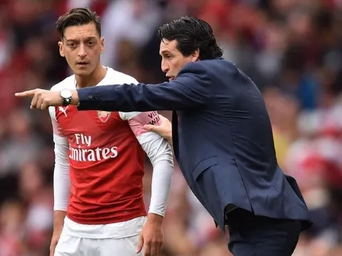 Sao trẻ Arsenal CHÍNH THỨC lên tiếng về căng thẳng ở CLB