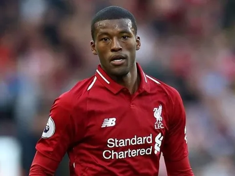 'Cậu ấy chơi hay nhất ở hàng tiền vệ Liverpool'