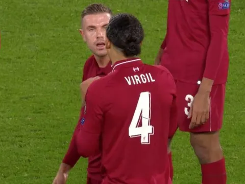 Fan Liverpool nổi đóa vì Henderson dám tức giận với Van Dijk