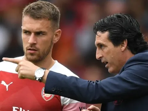 Chưa xác định tương lai, Ramsey nhận thông điệp cứng rắn từ HLV Emery