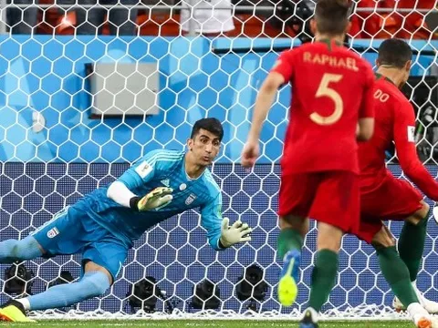 Khắc tinh của C.Ronaldo lo ngại 1 điều khi đối đầu ĐT Việt Nam