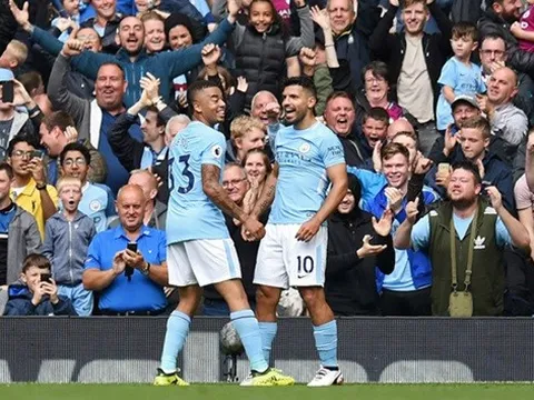 Aguero thăng hoa cùng Jesus: Man City khiêu chiến MU