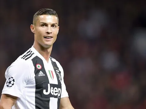 "Ai nói Ronaldo phải lo lắng trước Man Utd?"