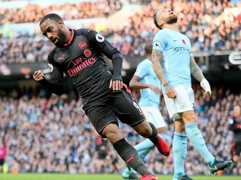 Alan Shearer lên tiếng đòi công bằng cho Lacazette