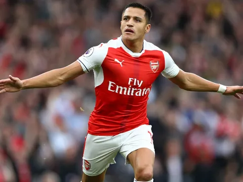 Sanchez muốn "gắn bó keo sơn" với Arsenal?