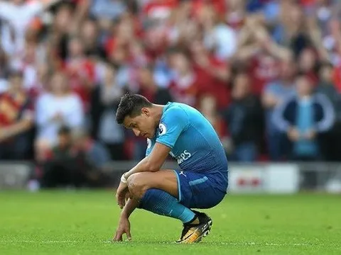 Alexis Sanchez đang chơi như thể muốn ra đi