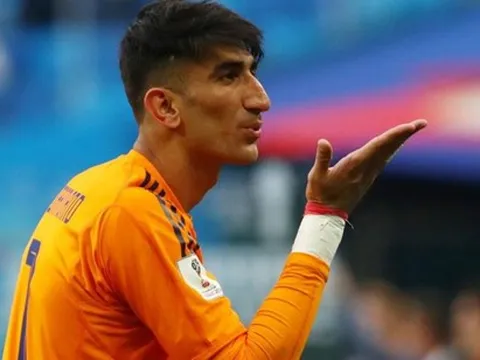 Thủ môn Iran quyết tỏa sáng ở Asian Cup để gia nhập Ngoại hạng Anh