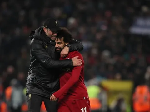 Alisson phản xạ xuất thần, Liverpool nghẹt thở ghi tên vào vòng knock out