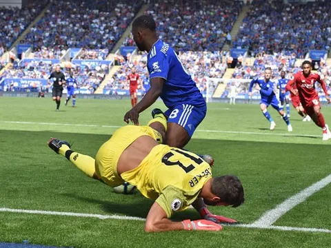 Alisson: Sẽ còn sai, nhưng cuộc đời có cho phép?