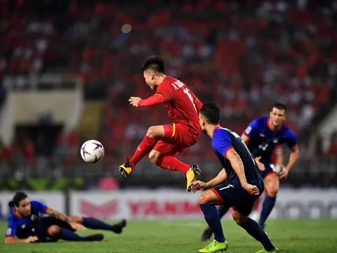 Alvaro Silva gửi lời khen đặc biệt tới Quang Hải sau khi thua Việt Nam