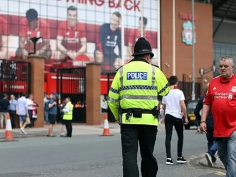 An ninh 'căng thẳng' trước đại chiến Liverpool - Man Utd