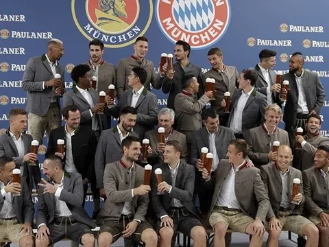 Ancelotti "chén thù chén tạt" trong lễ hội bia của Hùm xám