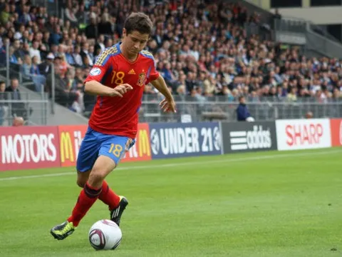 Không phải Mata hay Fellaini, đây mới là người được CĐV Quỷ đỏ khen ngợi nhiều nhất